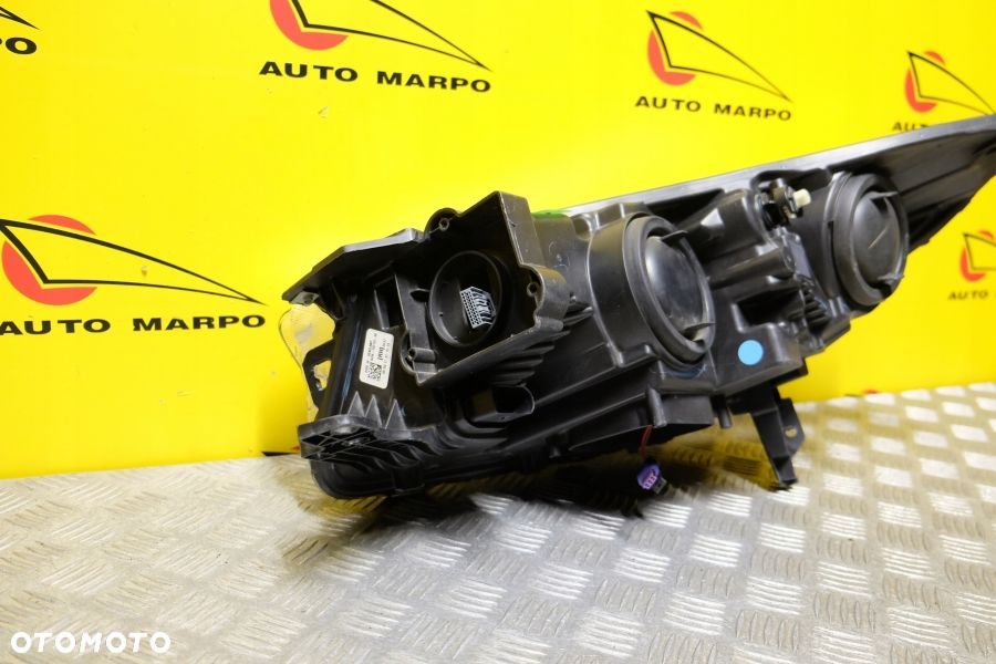 FORD ESCAPE 2017- REFLEKTOR LAMPA XENON Z LED JASNA PRAWA USA - 6