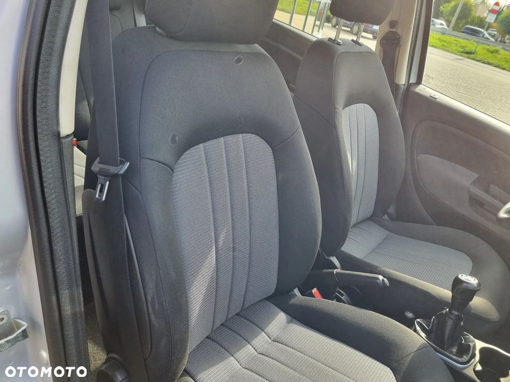 Fiat Linea 1.4 T-Jet 16V Active - 19