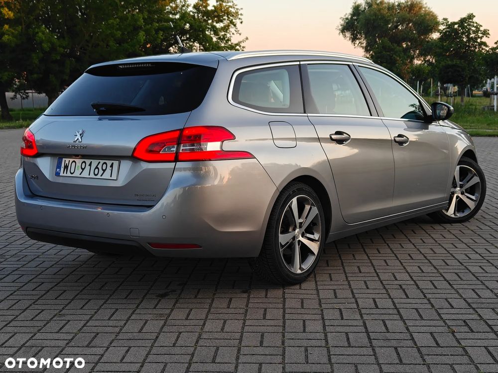 Peugeot 308 1.5 BlueHDi Allure S&S EAT6 - 5