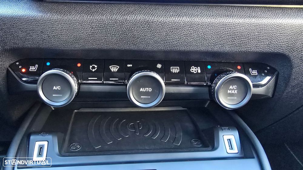 Citroën C4 1.2 PureTech Plus EAT8 - 46