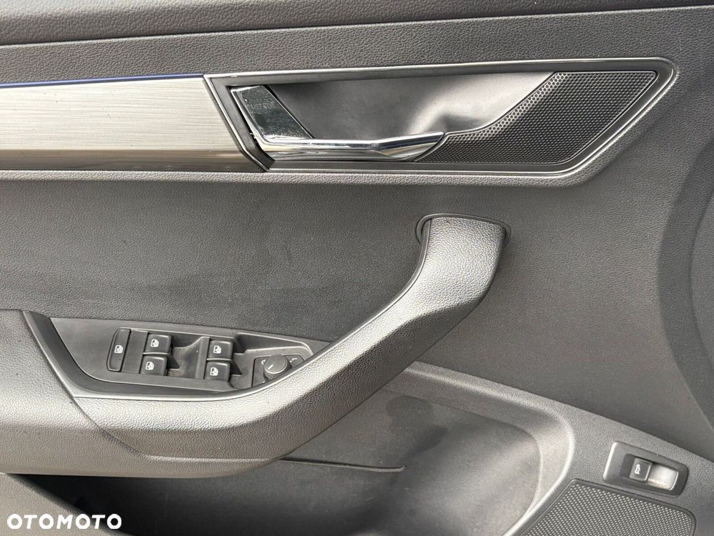 Skoda Karoq 2.0 TDI SCR 4x2 Style - 10