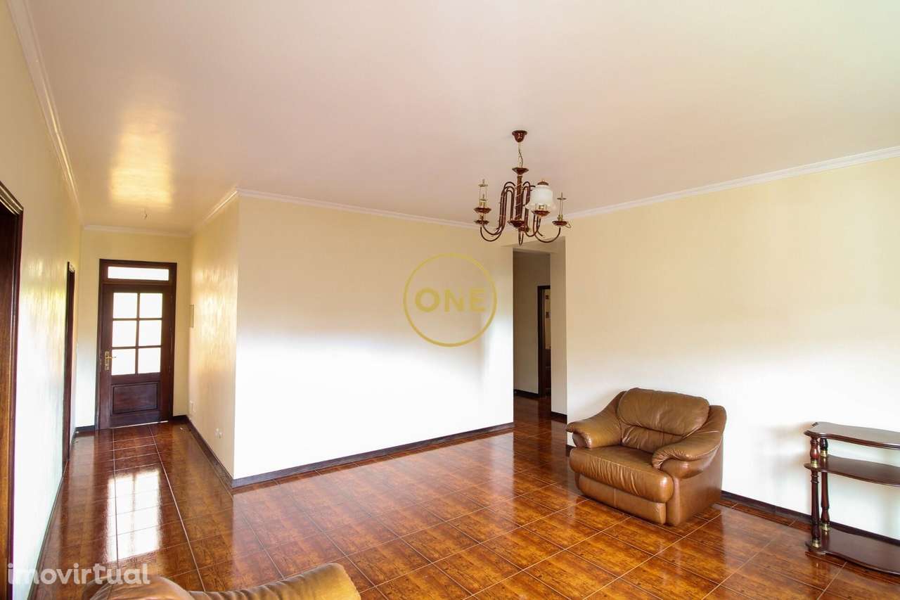 Moradia T4 - Grande imagem: 5/23