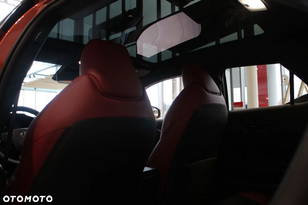 Toyota C-HR 2.0 PHEV Dynamic Force Tokyo Edition - 12