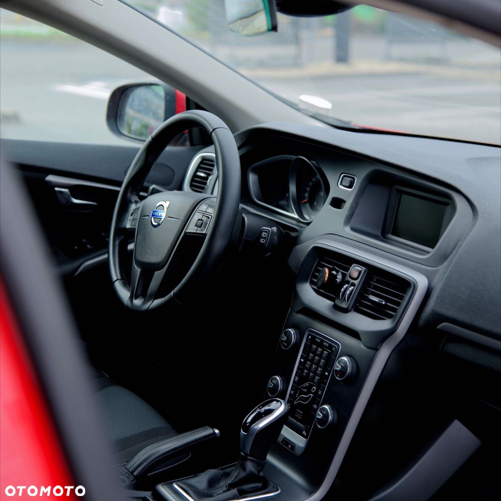 Volvo V40 T4 Kinetic - 6