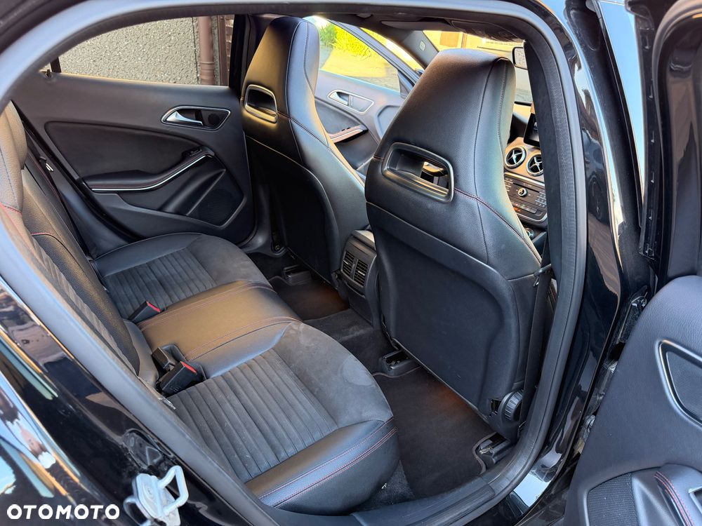 Mercedes-Benz GLA 200 (CDI) d 7G-DCT AMG Line - 8