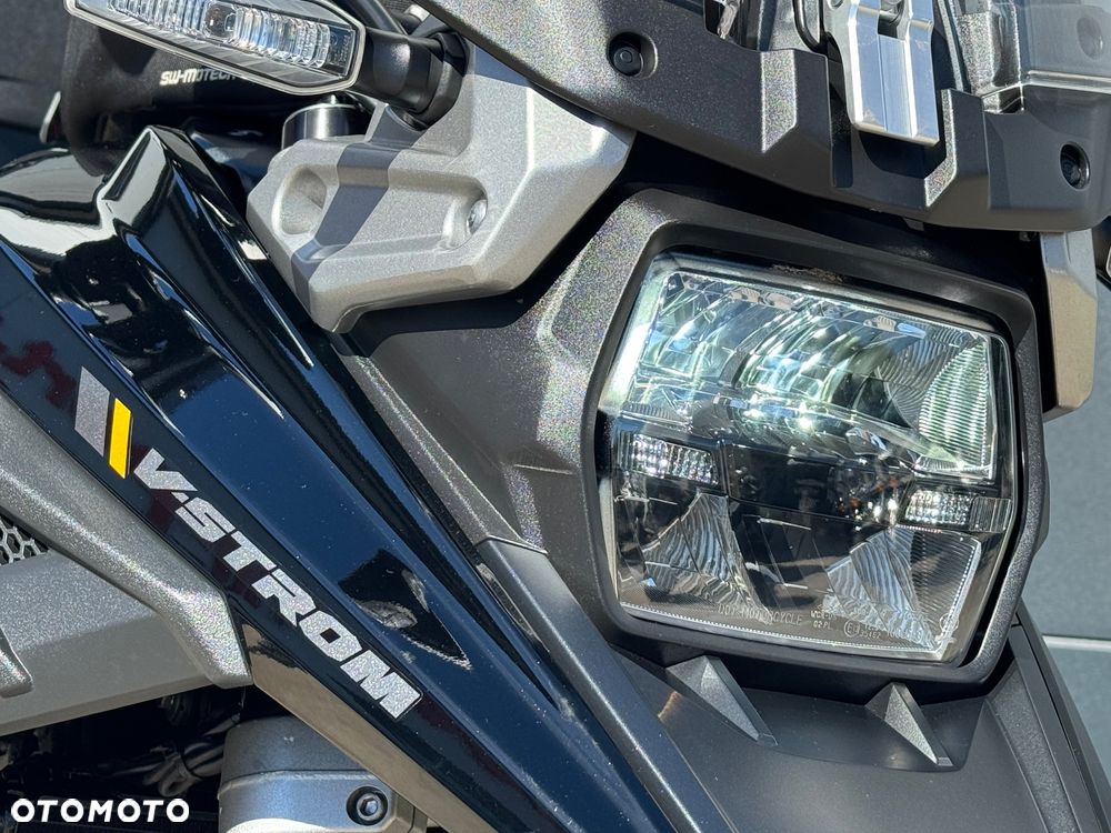 Suzuki V-STROM - 9