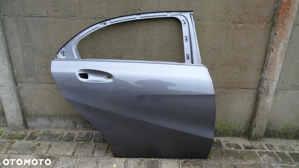 MERCEDES A-KLASA W176 - drzwi tylne prawe - 1