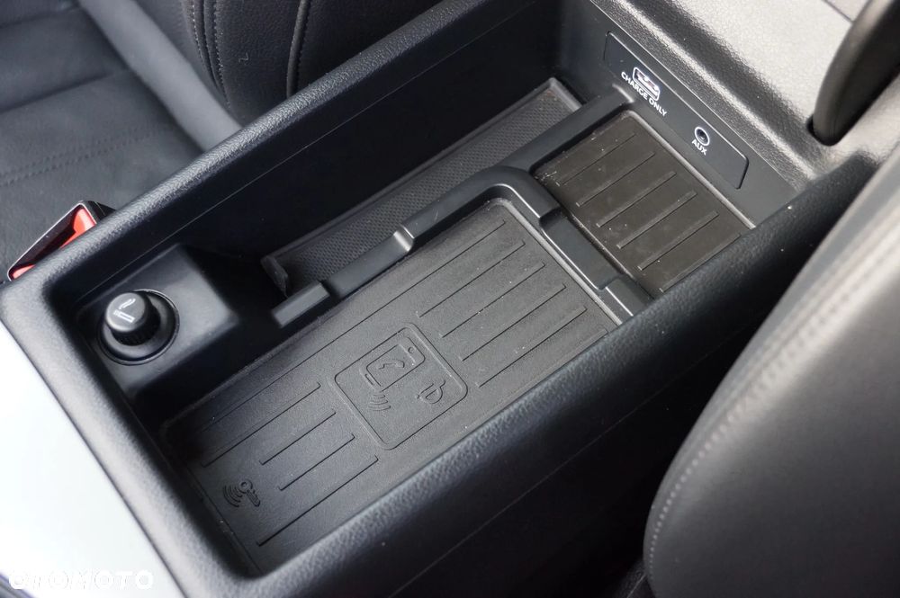 Audi A4 Avant 2.0 TDI S tronic - 26