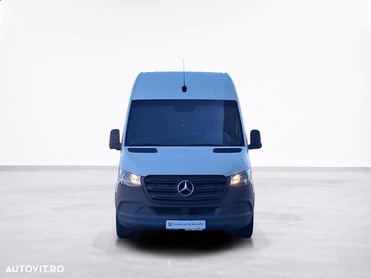 Mercedes-Benz Sprinter - 10