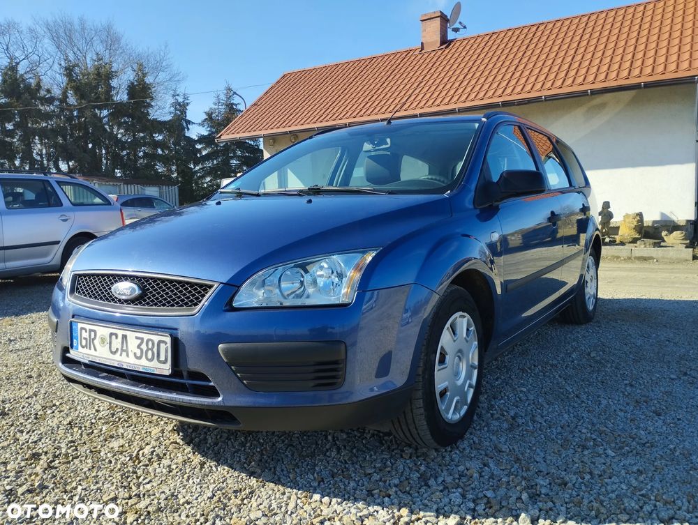 Ford Focus 1.6 16V Fun X - 4