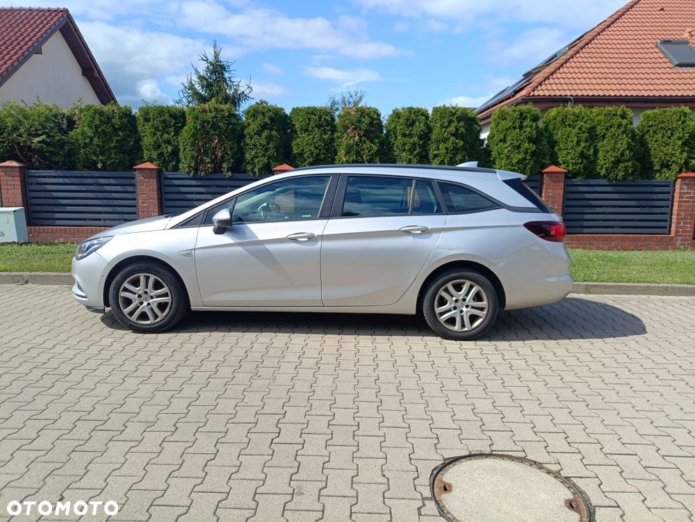 Opel Astra - 3