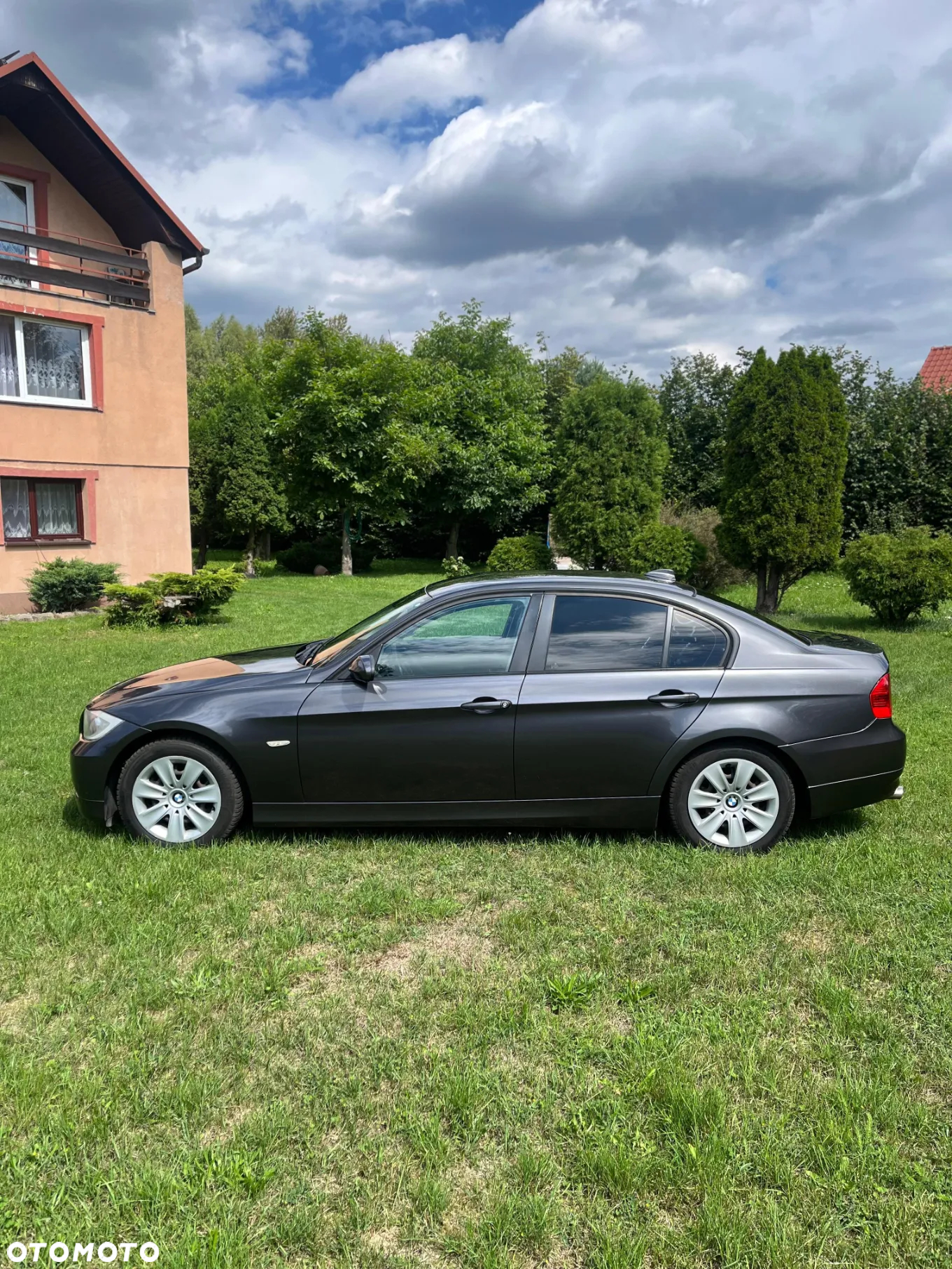 BMW Seria 3 320i - 4