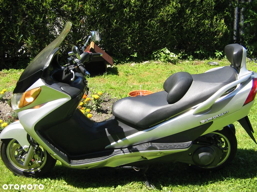 Suzuki Burgman - 1