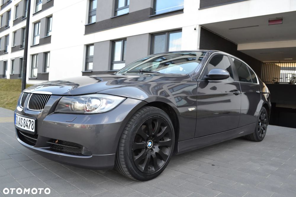 BMW Seria 3 325i - 8