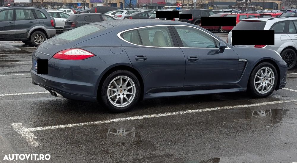 Porsche Panamera - 7