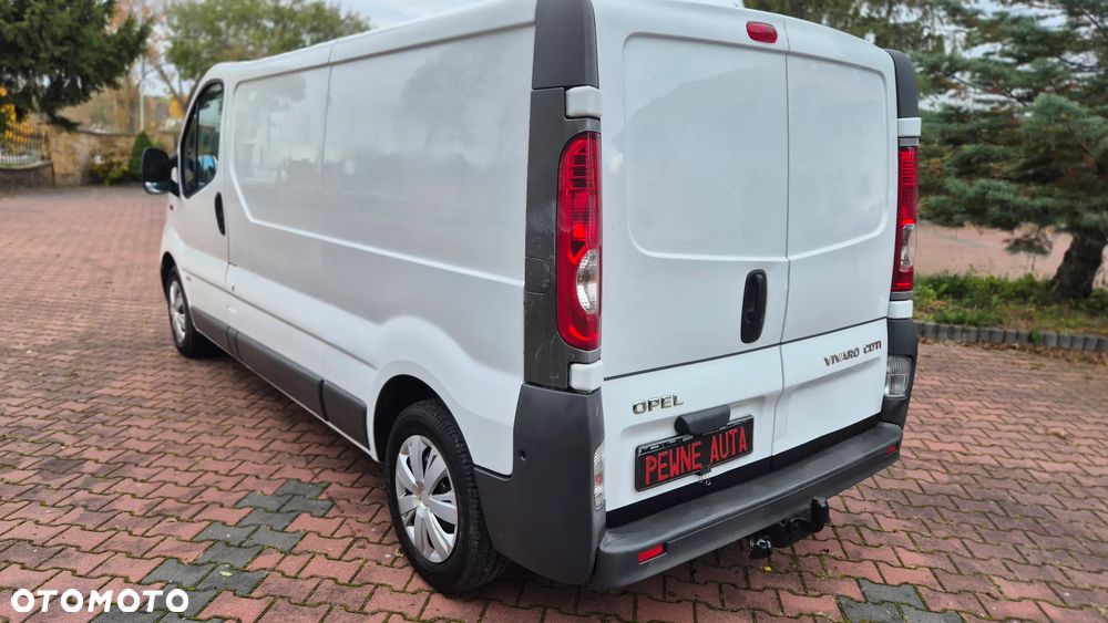Opel Vivaro - 10