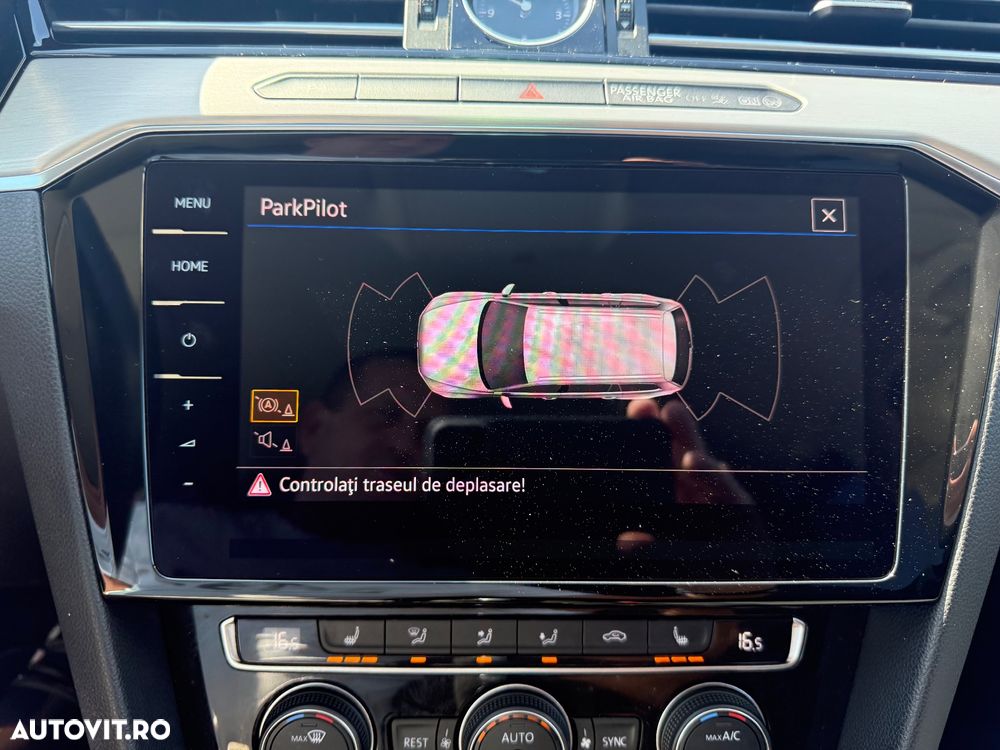 Volkswagen Passat Variant 2.0 TDI DSG 4Motion Highline - 30