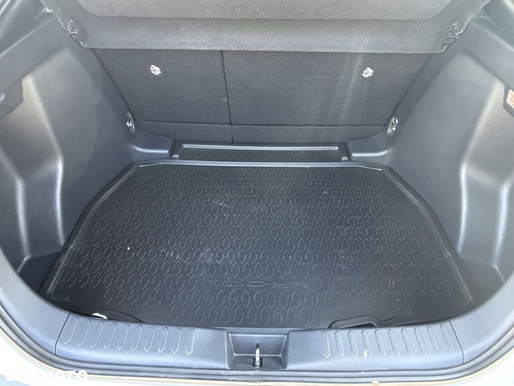 Toyota C-HR 1.8 Hybrid Style - 28