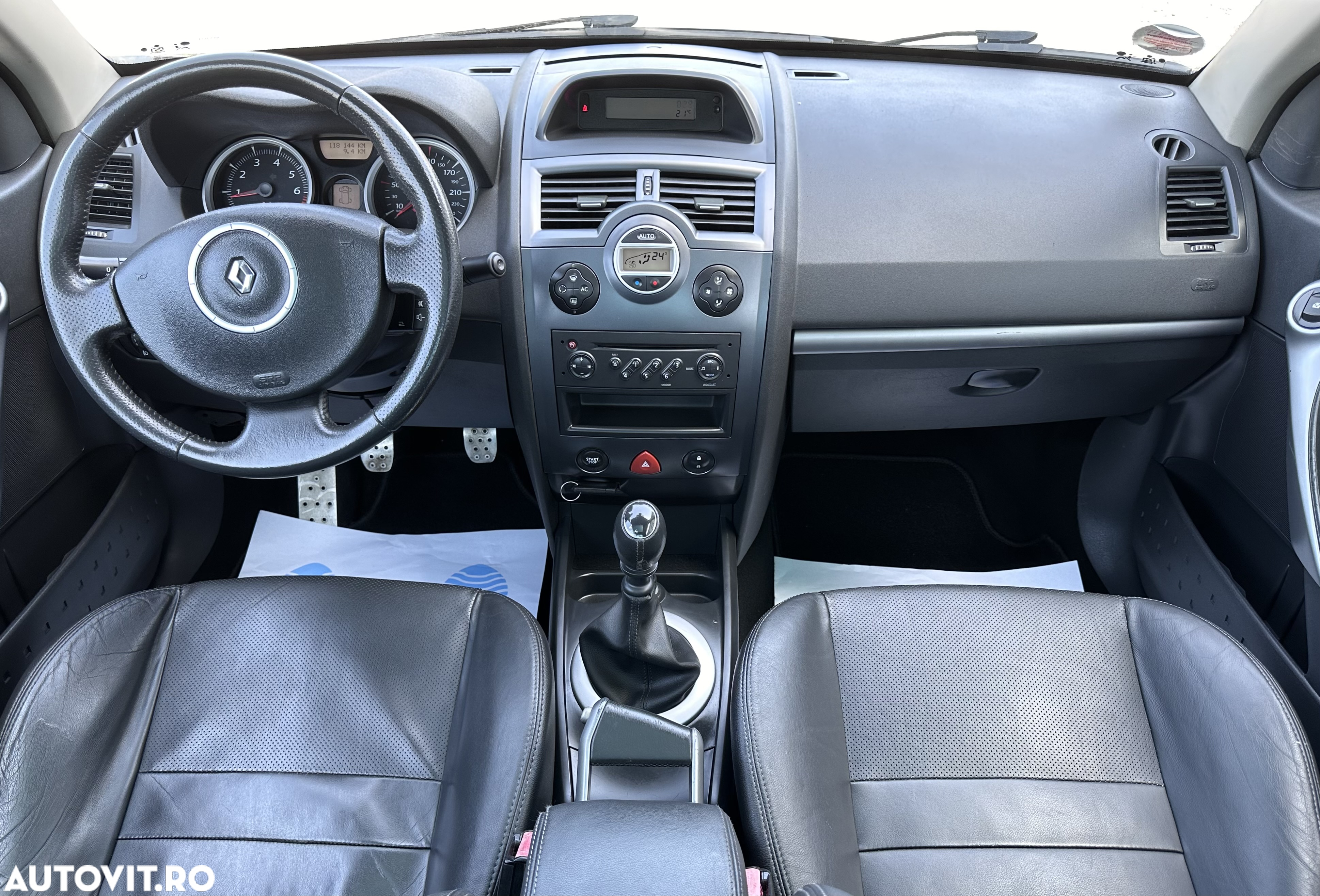 Renault Megane 2.0 Coupe-Cabriolet Exception - 5