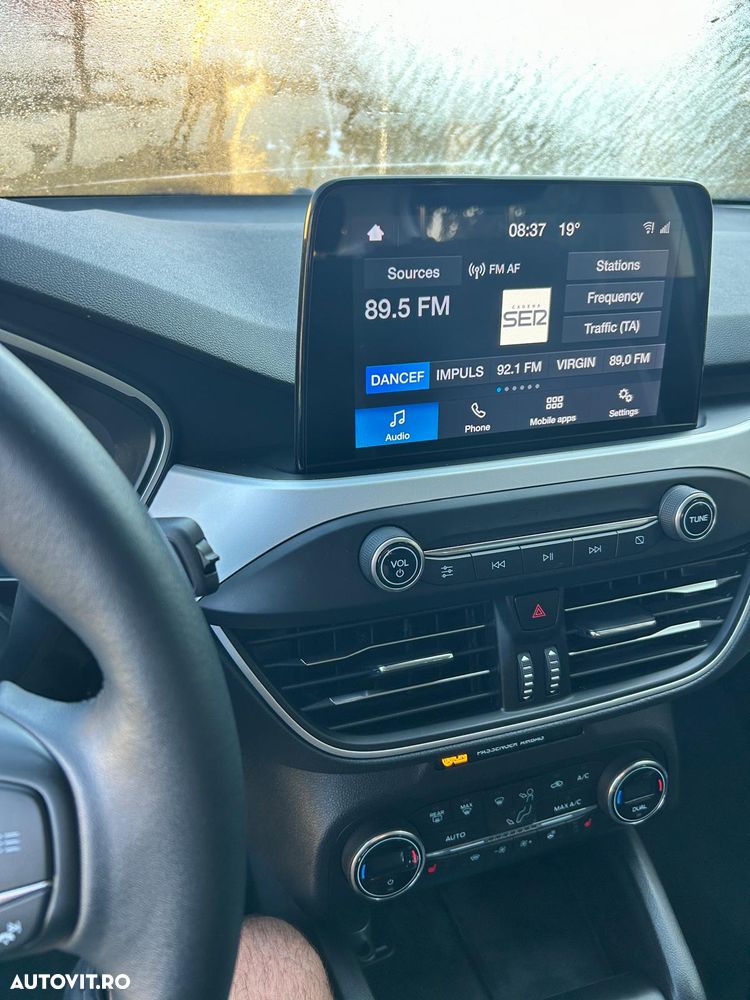 Ford Focus 1.0 EcoBoost Titanium - 7
