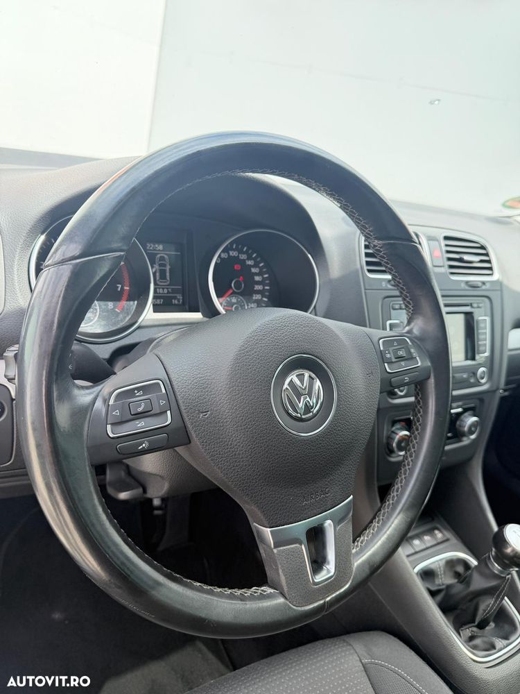 Volkswagen Golf 1.2 TSI BlueMotion Technology Team - 12