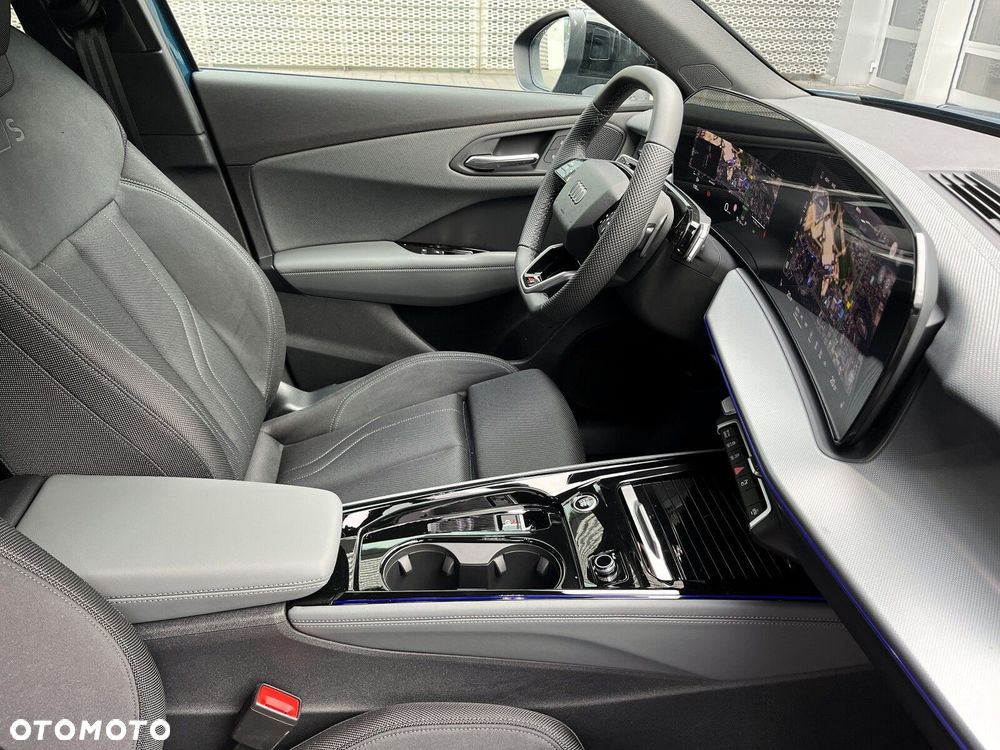 Audi Q3 Sportback - 13