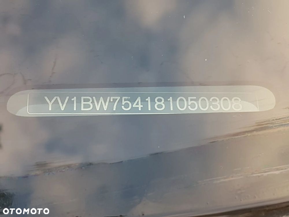 Volvo V70 2.0D Momentum - 12