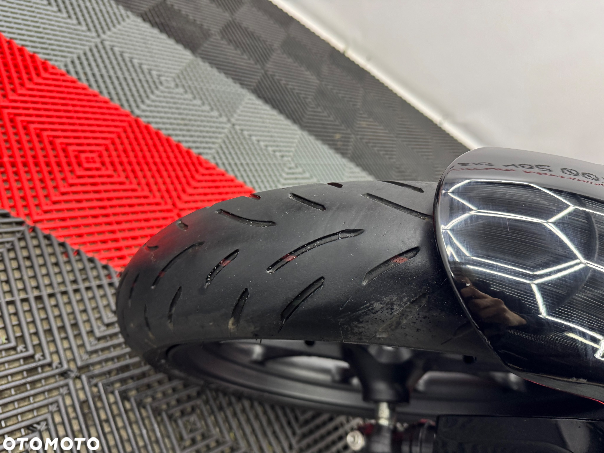 Honda CB - 9