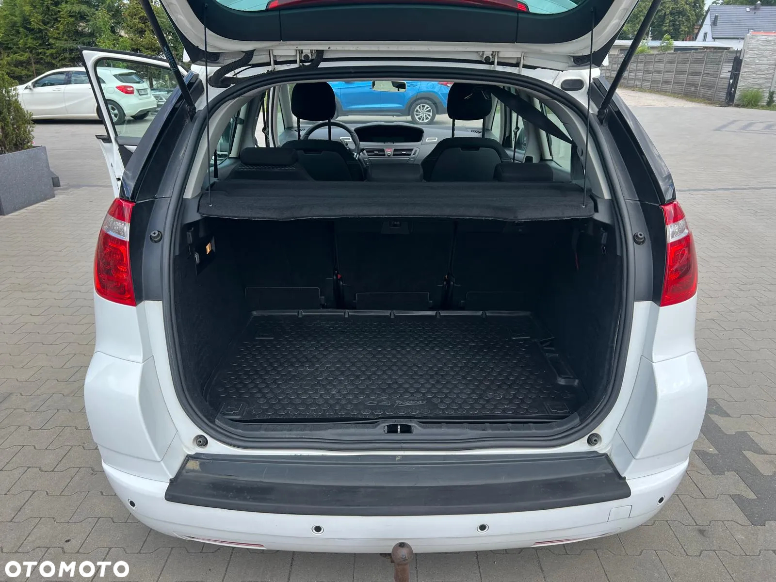 Citroën C4 Picasso 1.6 HDi FAP Confort - 16