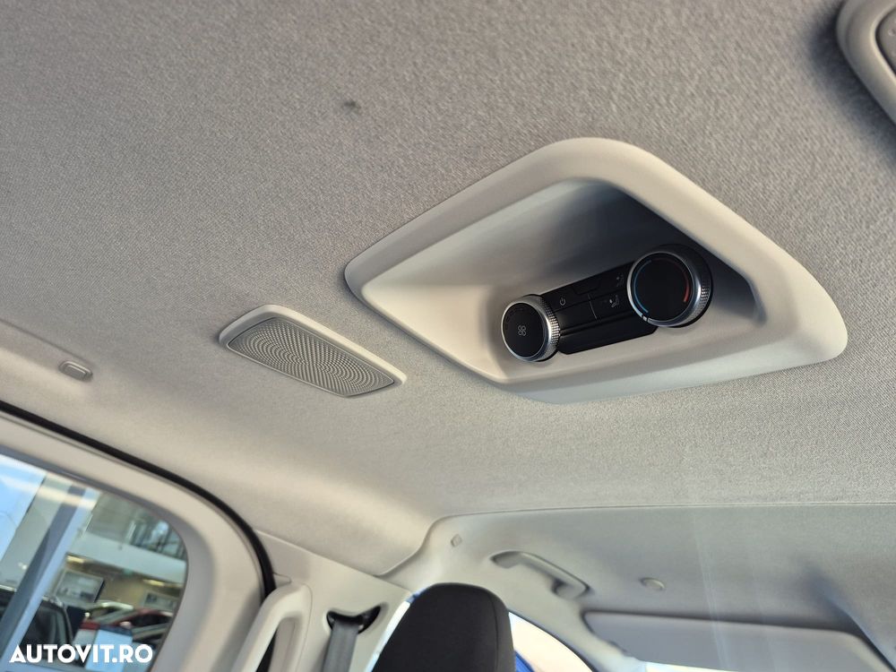 Volkswagen Caravelle 2.0 TDI 110 kW LR Comfortline - 11