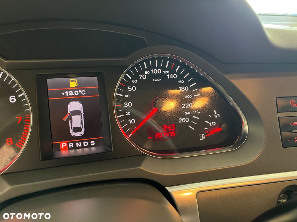 Audi A6 - 16