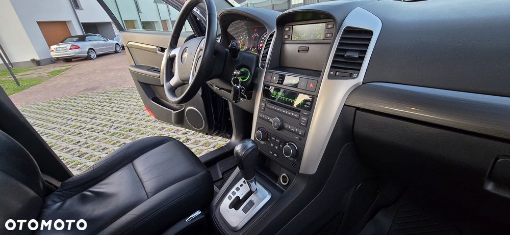 Chevrolet Captiva 2.0 4WD 7 Sitzer Automatik LT Exclusive - 18