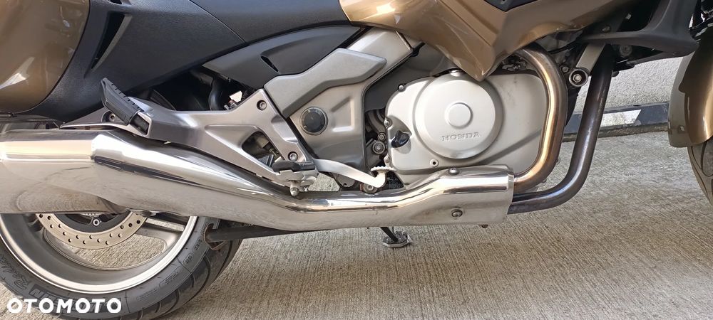 Honda Deauville - 20