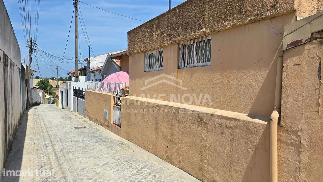 Moradia T2 com Espaços Exteriores em Guifões-MTS/03821/MH - Grande imagem: 2/4