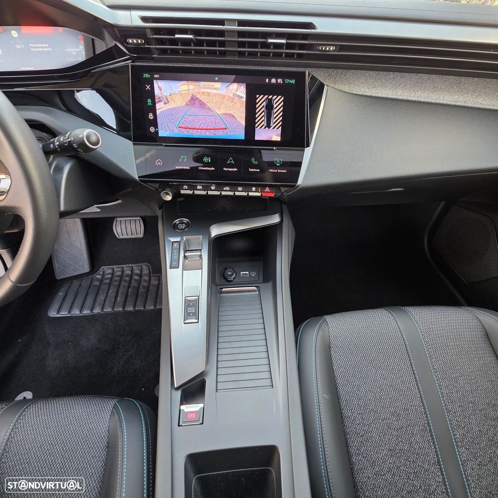 Peugeot 308 SW 1.2 PureTech Allure Pack EAT8 - 26