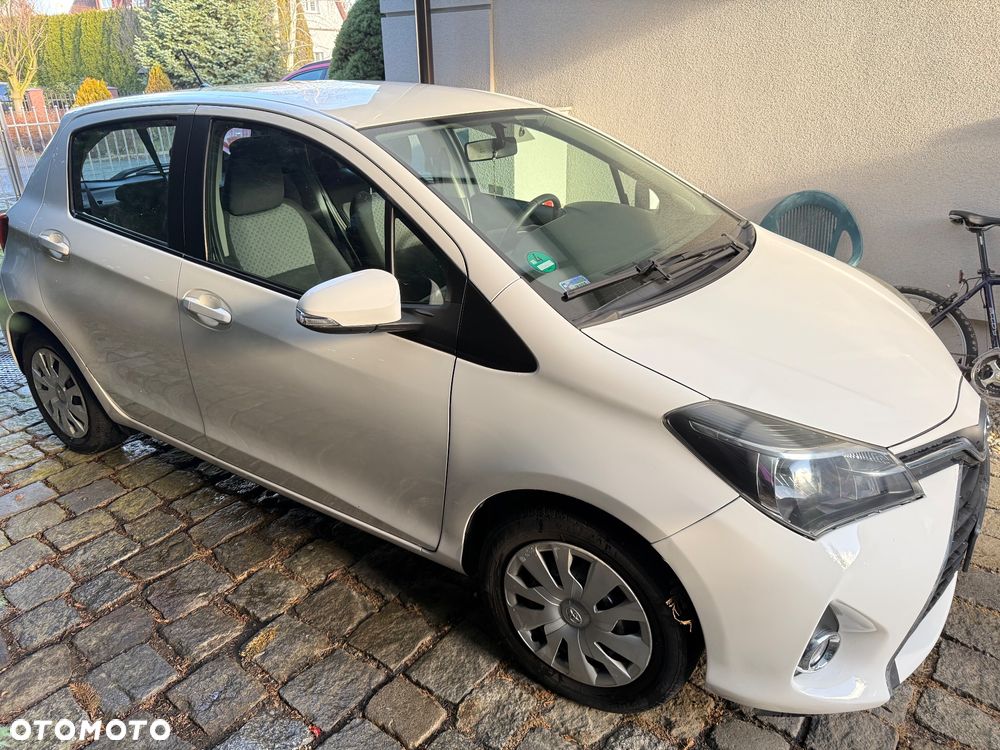 Toyota Yaris 1.33 Terra - 13