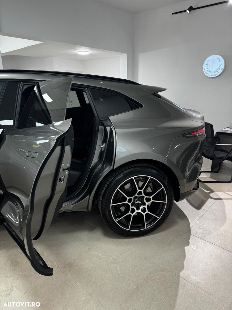Aston Martin DBX Standard - 20