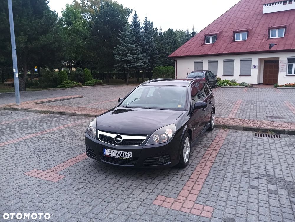 Opel Vectra 1.8 Easytronic Sport - 1