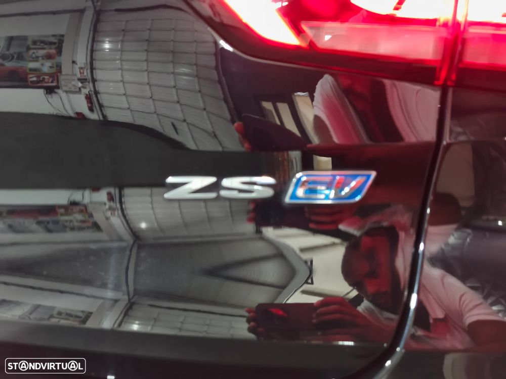 MG ZS - 5