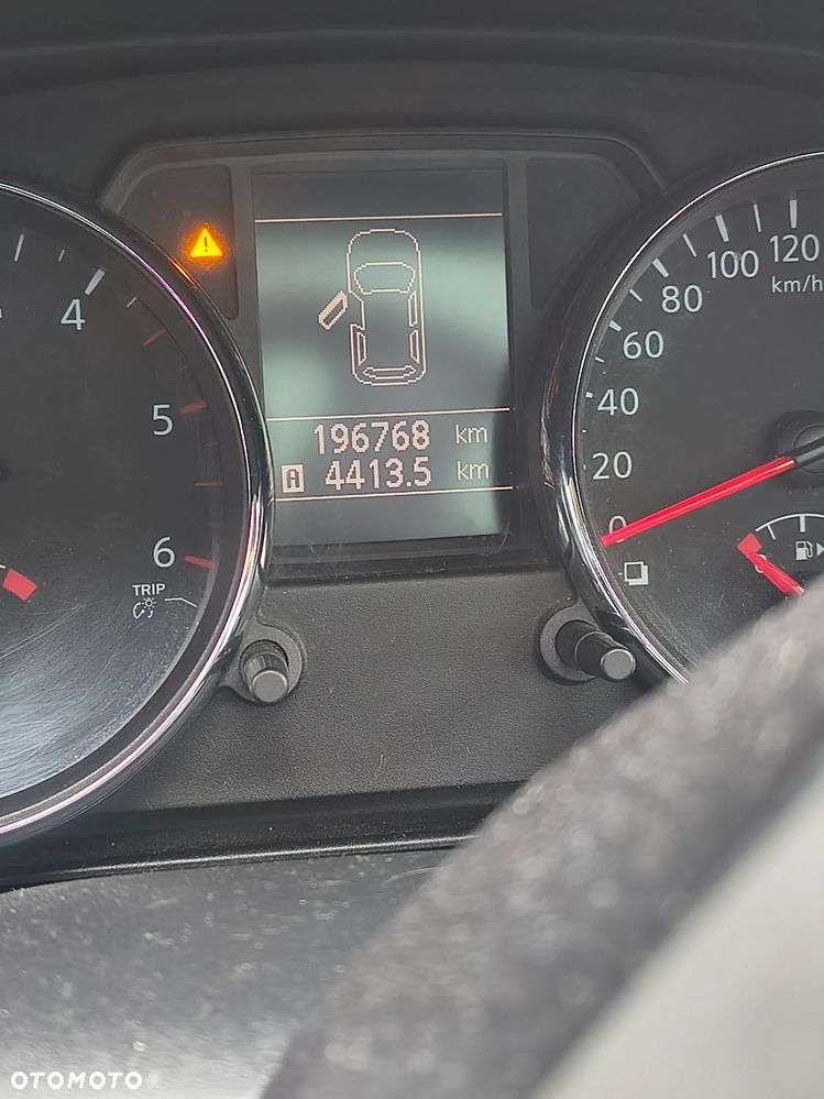 Nissan Qashqai - 12