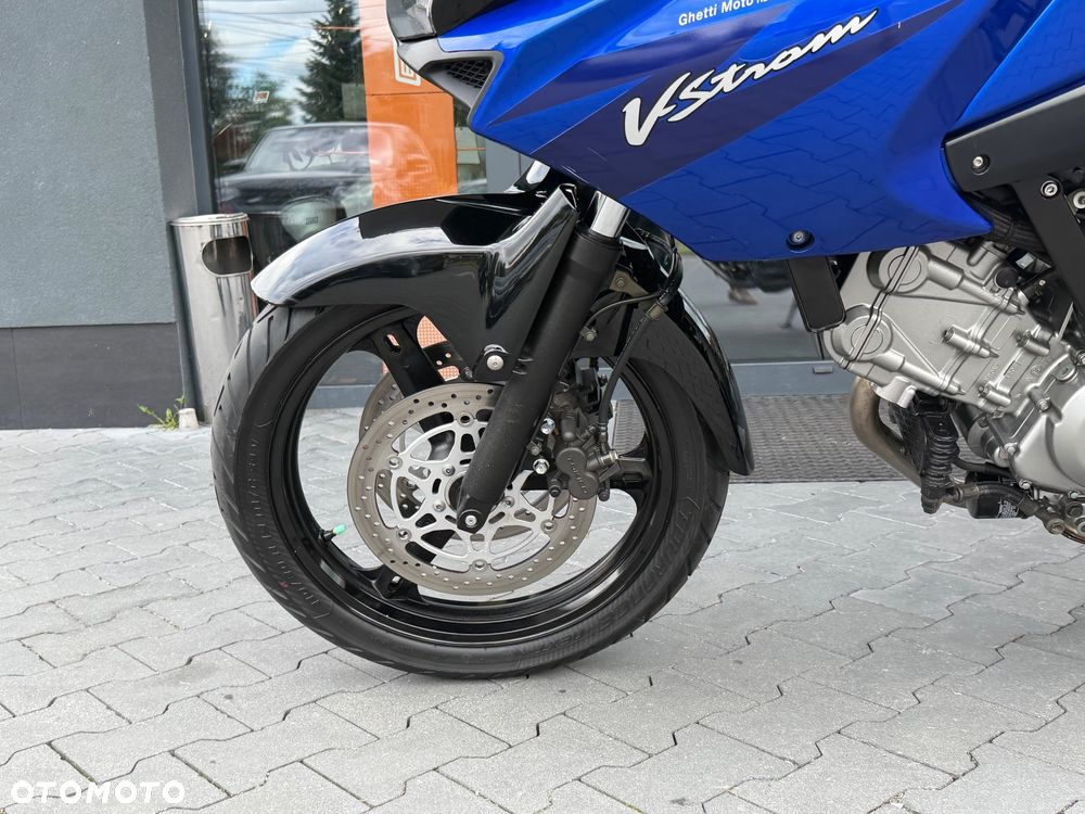 Suzuki V-STROM - 34