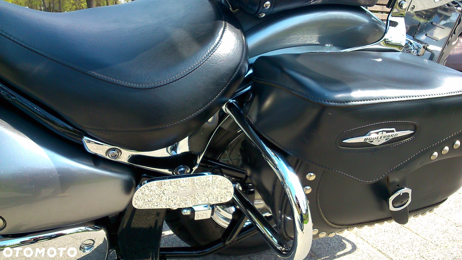 Suzuki VL 800 Volusia - Boulevard C50 - 11