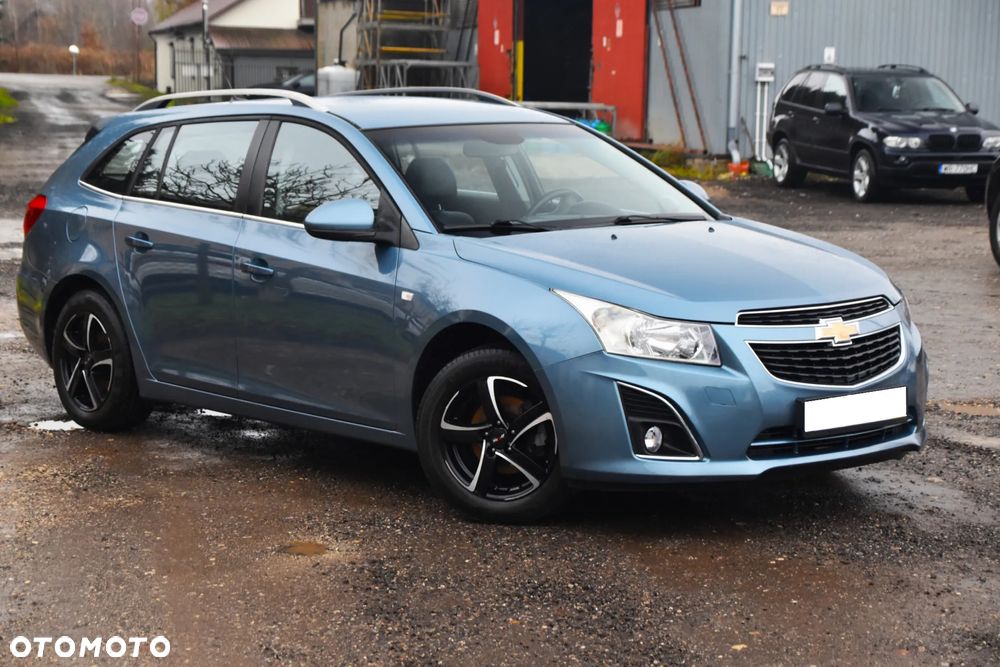 Chevrolet Cruze - 24