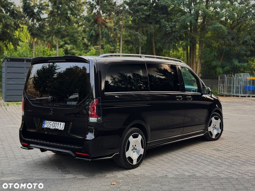 Mercedes-Benz Klasa V 300 d 4-Matic 9G-Tronic Exclusive (długi) - 11