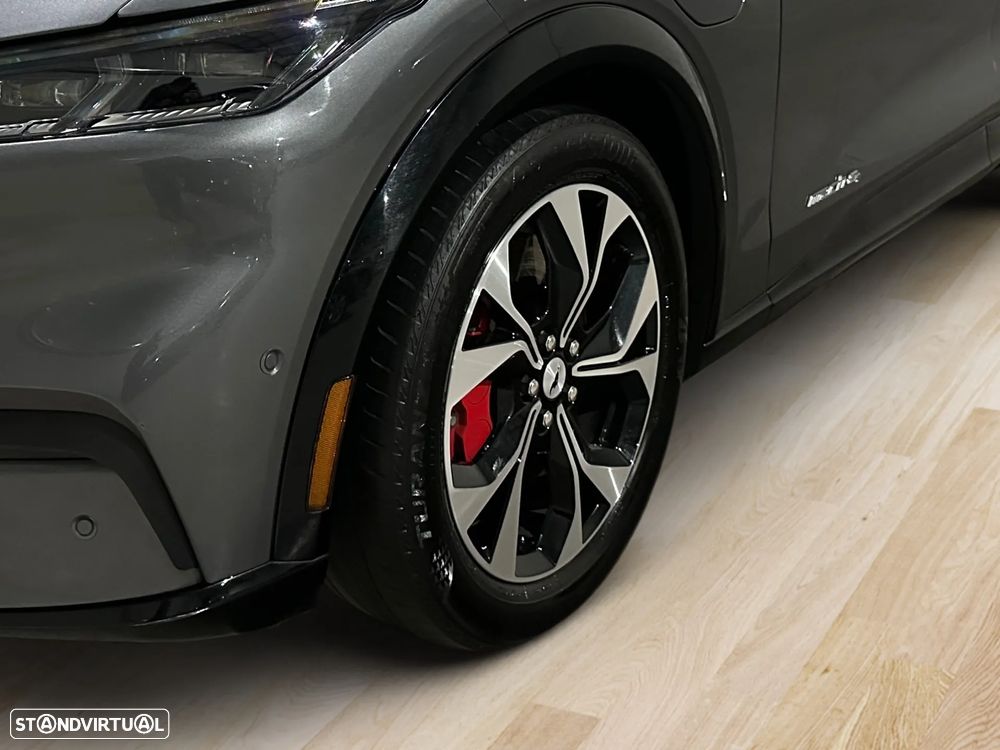 Ford Mustang Mach-E AWD PREMIUM - 7