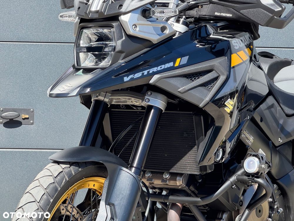 Suzuki V-STROM - 28