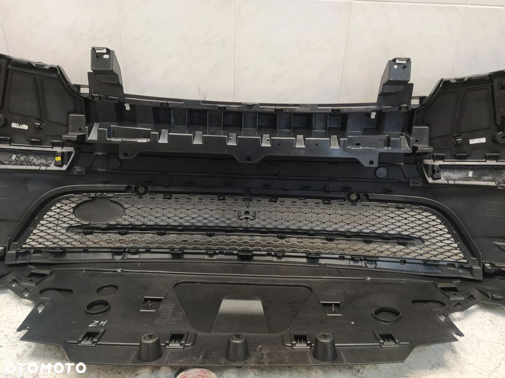 RANGE ROVER VELAR L560 ZDERZAK PRZÓD PRZEDNI 4XPDC SPRYSKIWACZE PŁYTA OSŁONA DOLNA KRATKA ORYGINAŁ - 10