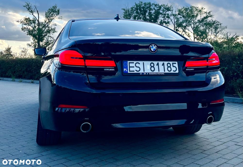 BMW Seria 5 518d - 10