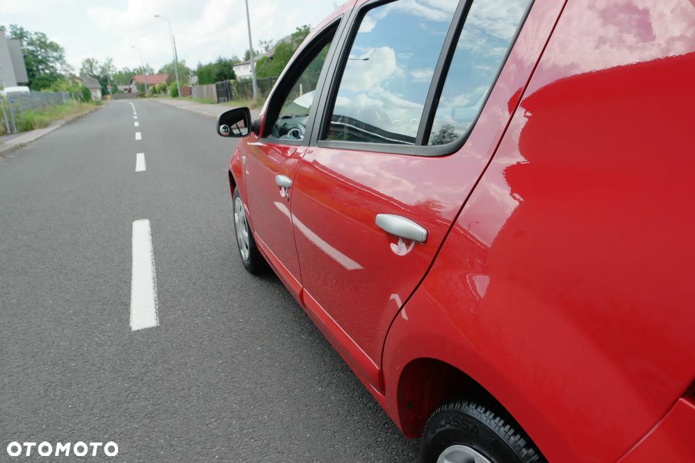 Dacia Sandero 1.6 Laureate - 10