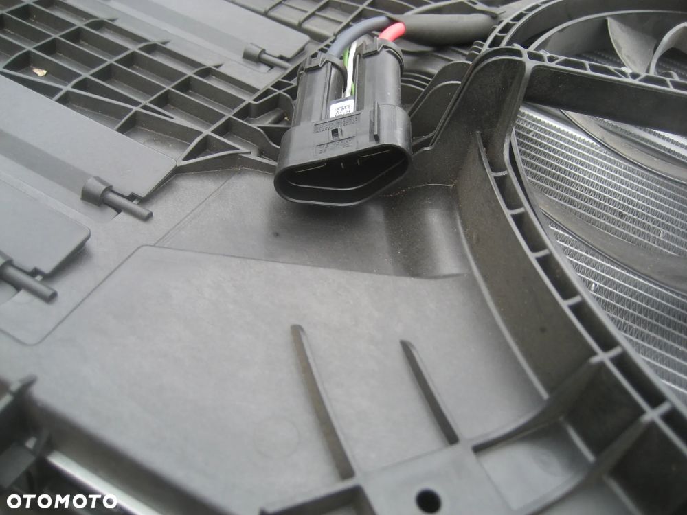 bmw 2 u06 x1 u11 f70 mini f65 22-26r benzyna chłodnica wody wentylator 5a7ee95 1999 5yy1380b 4a10605 wersja usa - 10